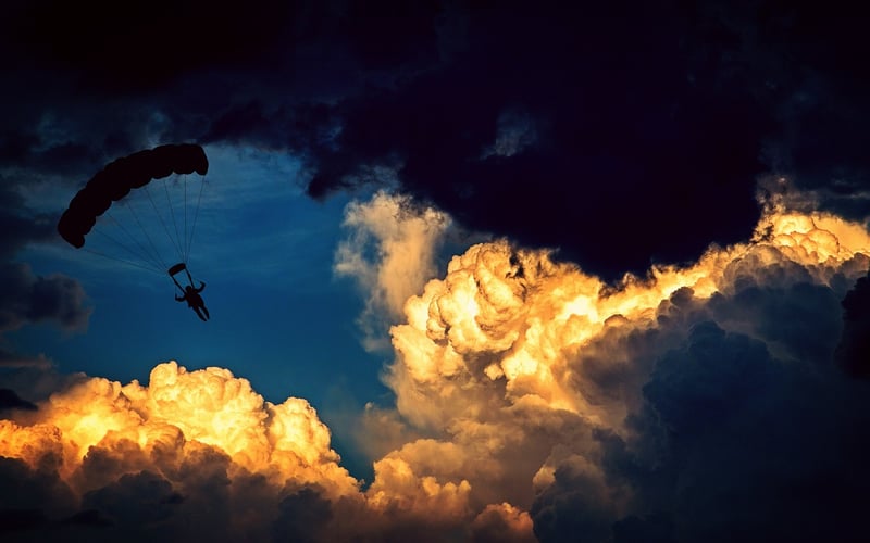 Skydiving in Dubai